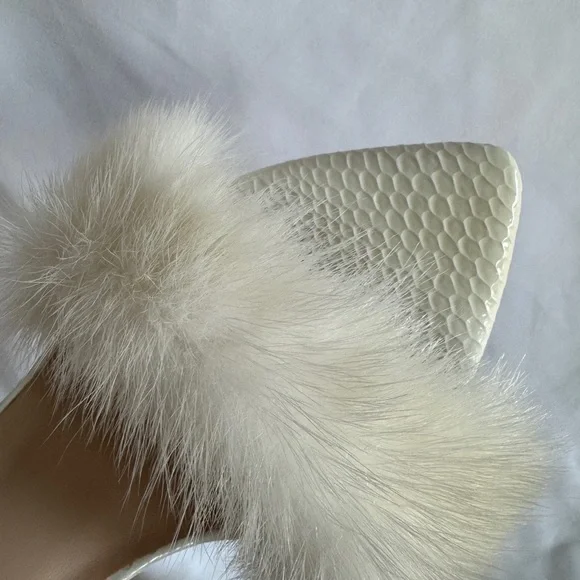 White Lightweight Fuzzy Fur Stiletto Heel - Picture 4 of 4